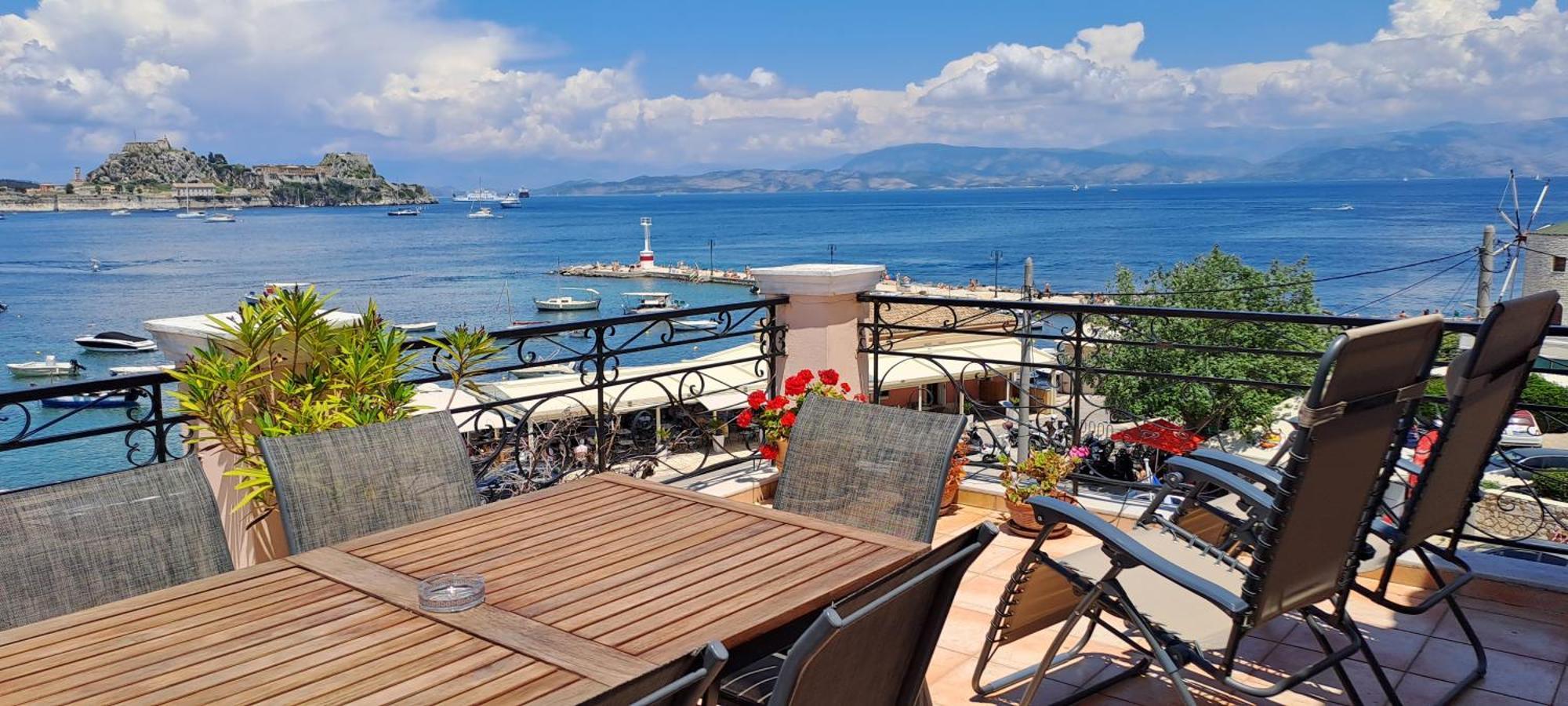 Garitsa Bay Apartment Corfu  ภายนอก รูปภาพ